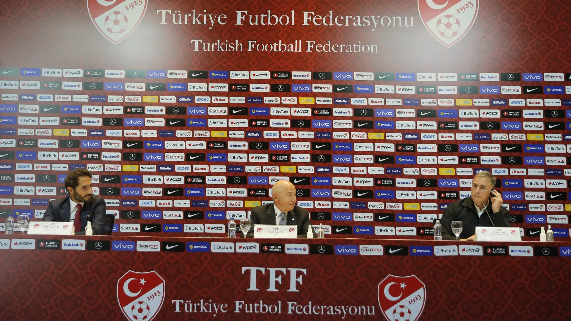 Más de mil futbolistas investigados y siete árbitros encarcelados en Turquía por apuestas e «influir en los resultados»