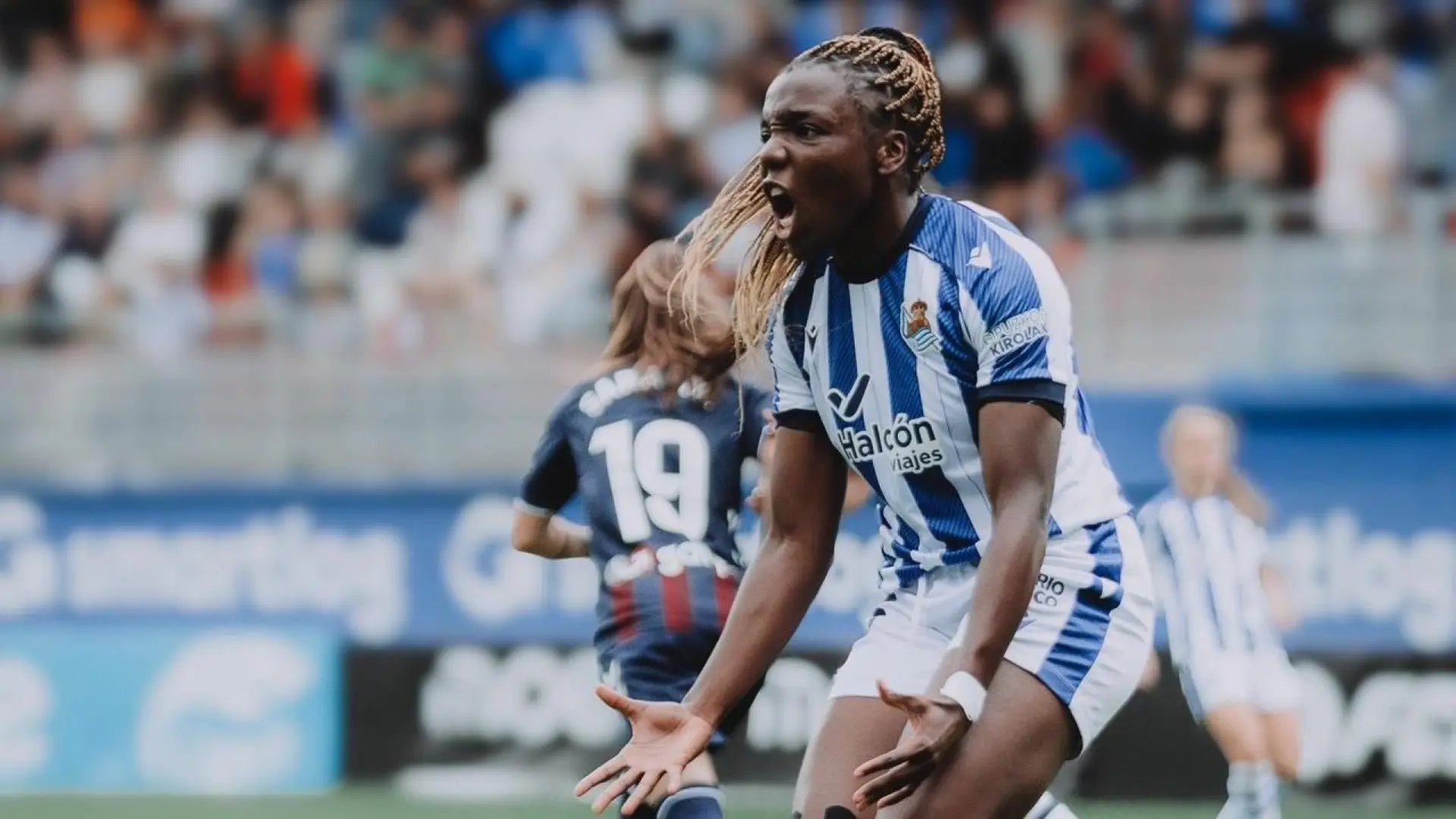 Llegó a España con tres meses en una patera y ahora brilla en la Liga F: así es Edna Imade, la nueva ilusión de la selección