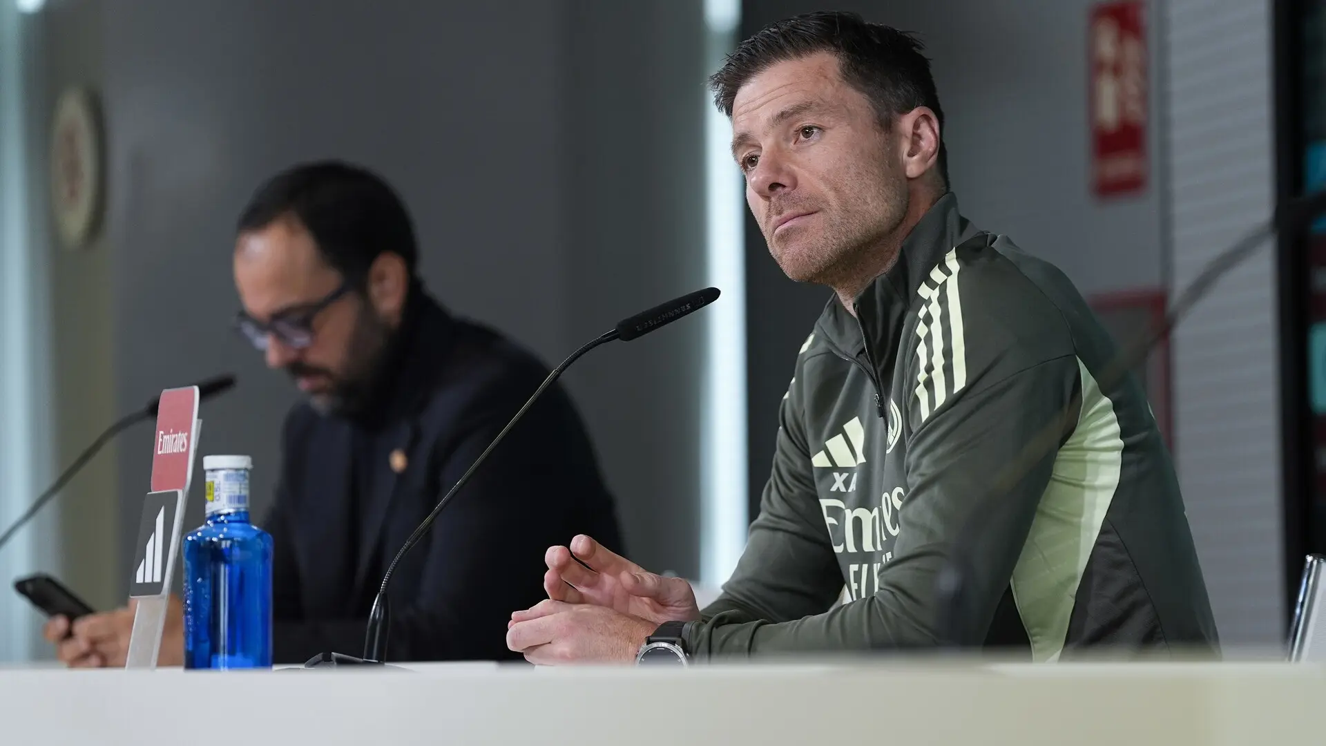 Xabi Alonso responde a Joan Laporta: «Hay mensajes populistas que caen hacia su parroquia»