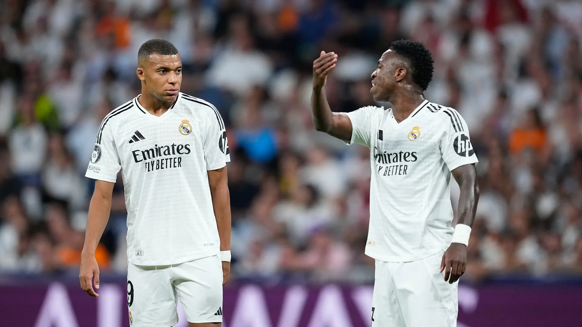 El fallo de Vinícius reabre el debate: ¿Crees que debe haber más de un lanzador de penaltis en el Real Madrid?