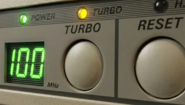 El botón 'Turbo' de PC se creó por un error de diseño que los Mac nunca tuvieron. Lo curioso es que ahora Apple nos deja hacer lo mismo a golpe de clic