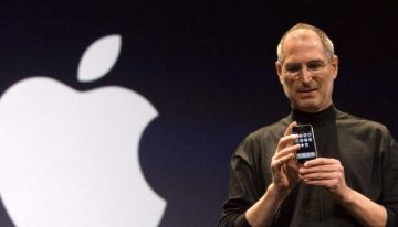 Hubo un tiempo en que Windows Mobile dominaba y el iPhone era un aspirante. 24 meses después, Apple le arrebató el puesto y no volvió a mirar atrás