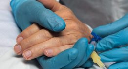 La mejoría justo antes de morir no es ningún milagro: esto es lo que la ciencia sabe (y lo que no) sobre la lucidez terminal