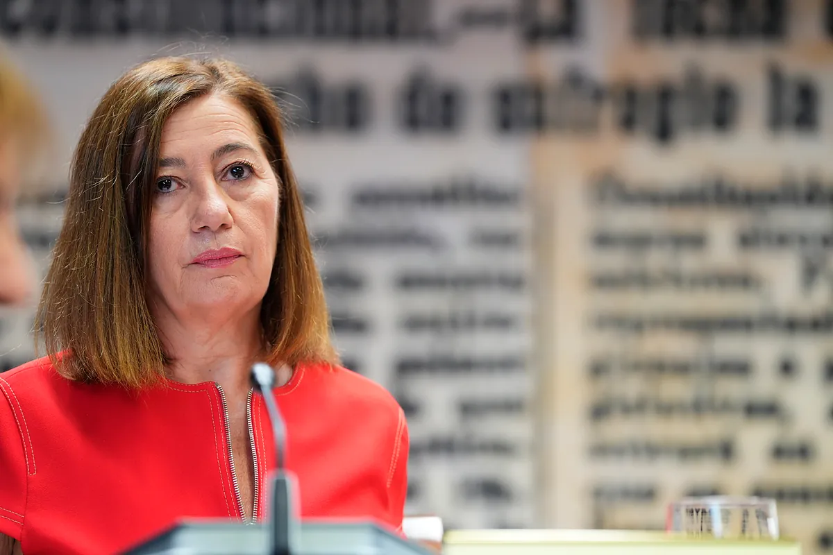 Debate crucial en el Supremo sobre el bilingüismo: estudia si «forzar» el cambio de centro por falta de castellano es ilegal y provoca «segregación»