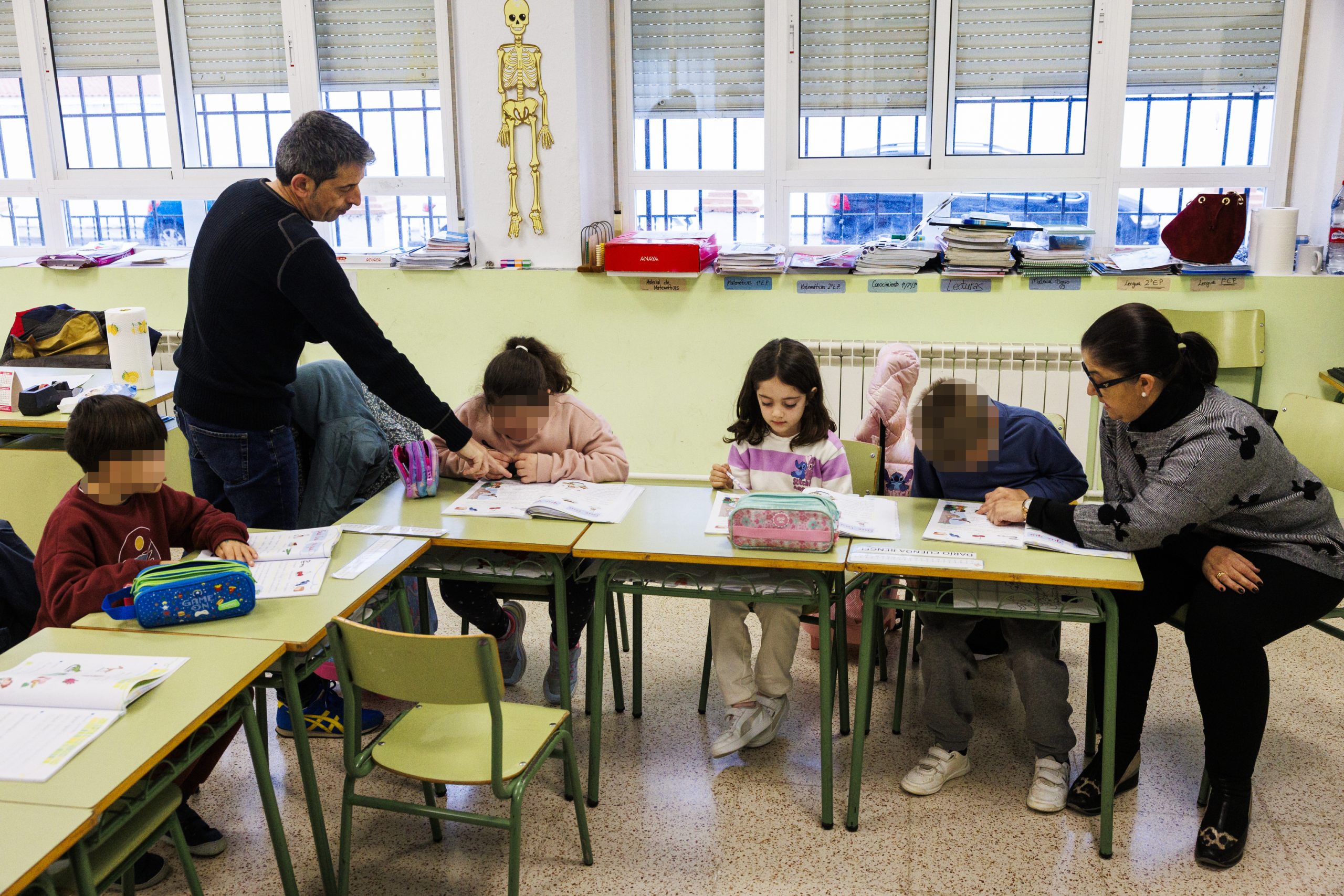 La clase del 1º y 2º de Primaria del colegio de Ahillones.