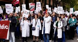 Huelga de médicos en España, en directo: última hora de las protestas y de los servicios mínimos en hospitales y CAP