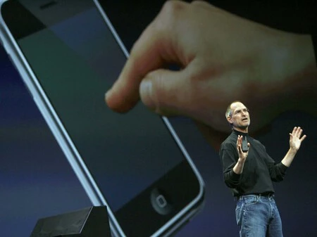 iPhone Steve Jobs