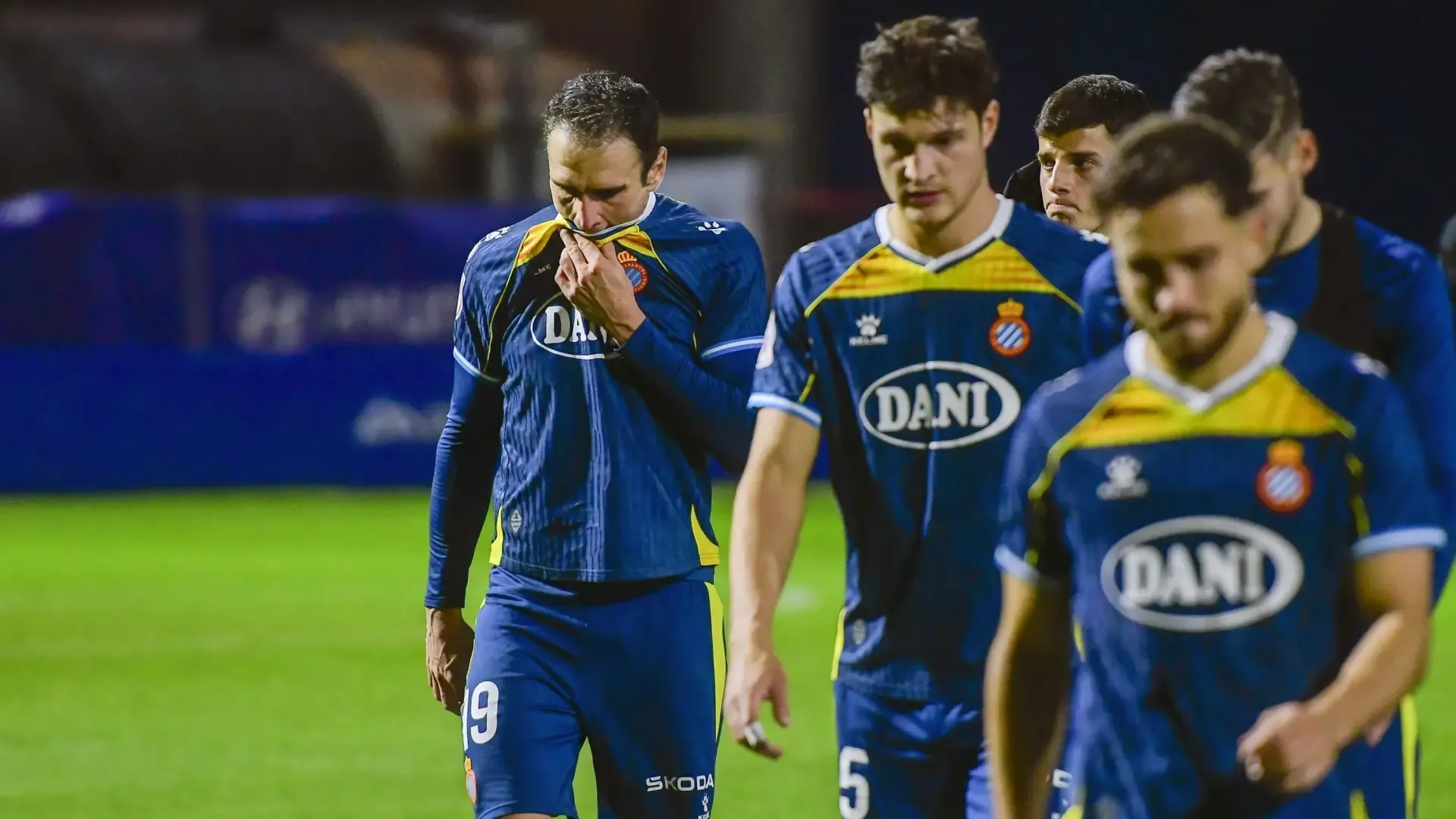 Los Primeras sufren en la segunda ronda de Copa: batacazo del Espanyol en un mal día de Rayo, Valencia y Celta, con triunfo del Sevilla