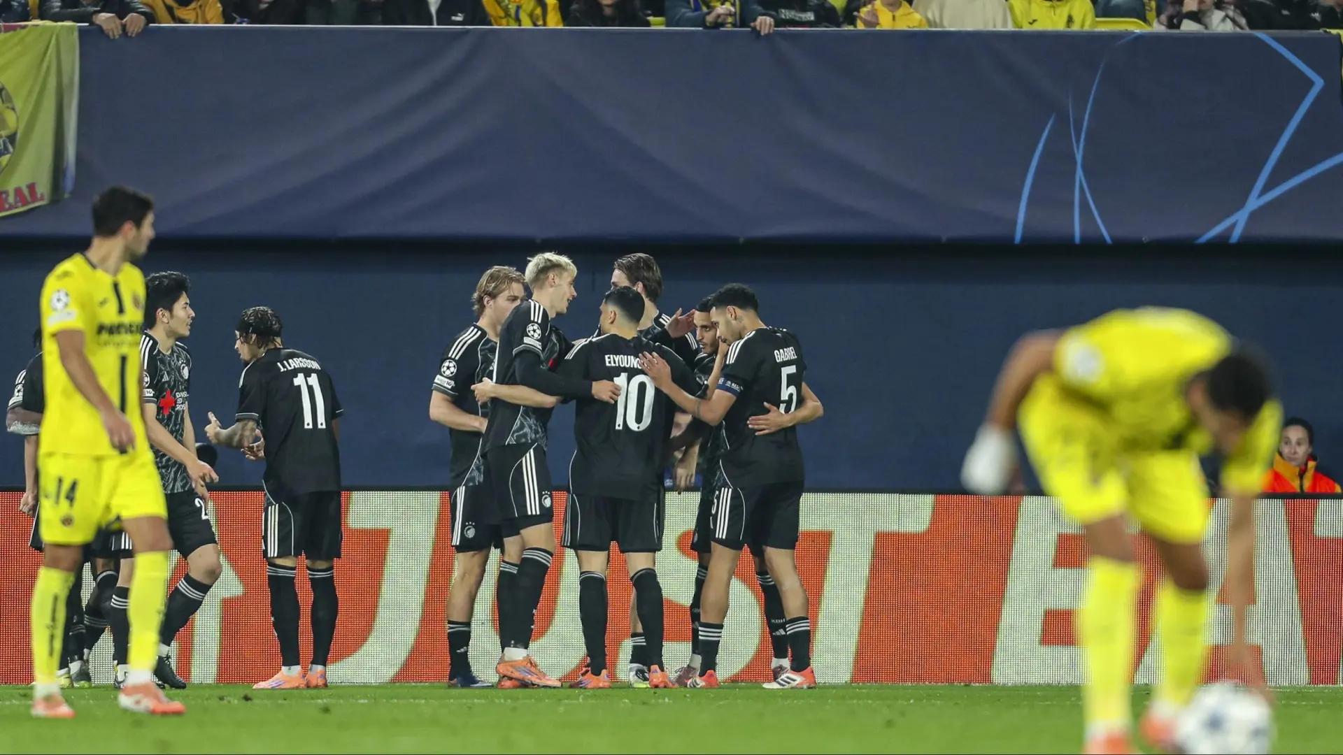 El Villarreal, virtualmente eliminado de la Champions tras una debacle en casa ante el Copenhague