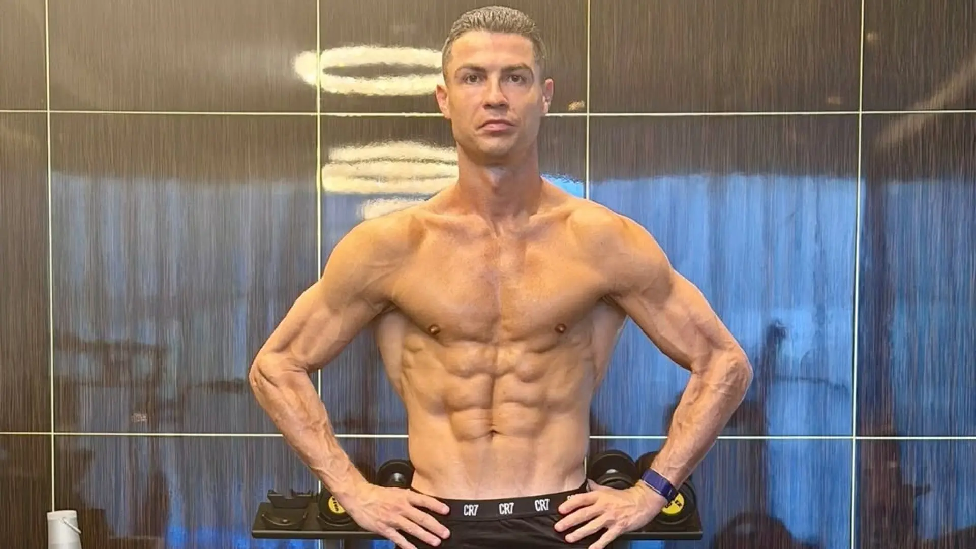 El increíble estado físico de Cristiano Ronaldo a punto de cumplir 41 años: su asombroso cuerpo «después de la sauna»