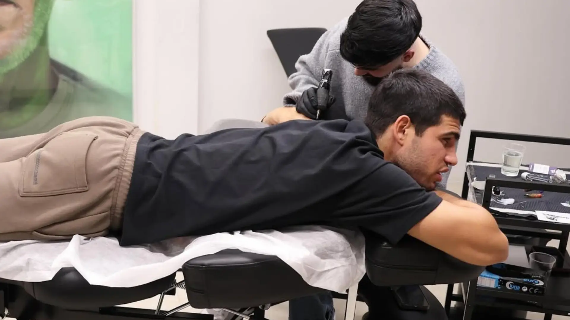 Carlos Alcaraz cumple su promesa por ganar el US Open 2025: así es su nuevo tatuaje con dos emblemáticos lugares de Nueva York