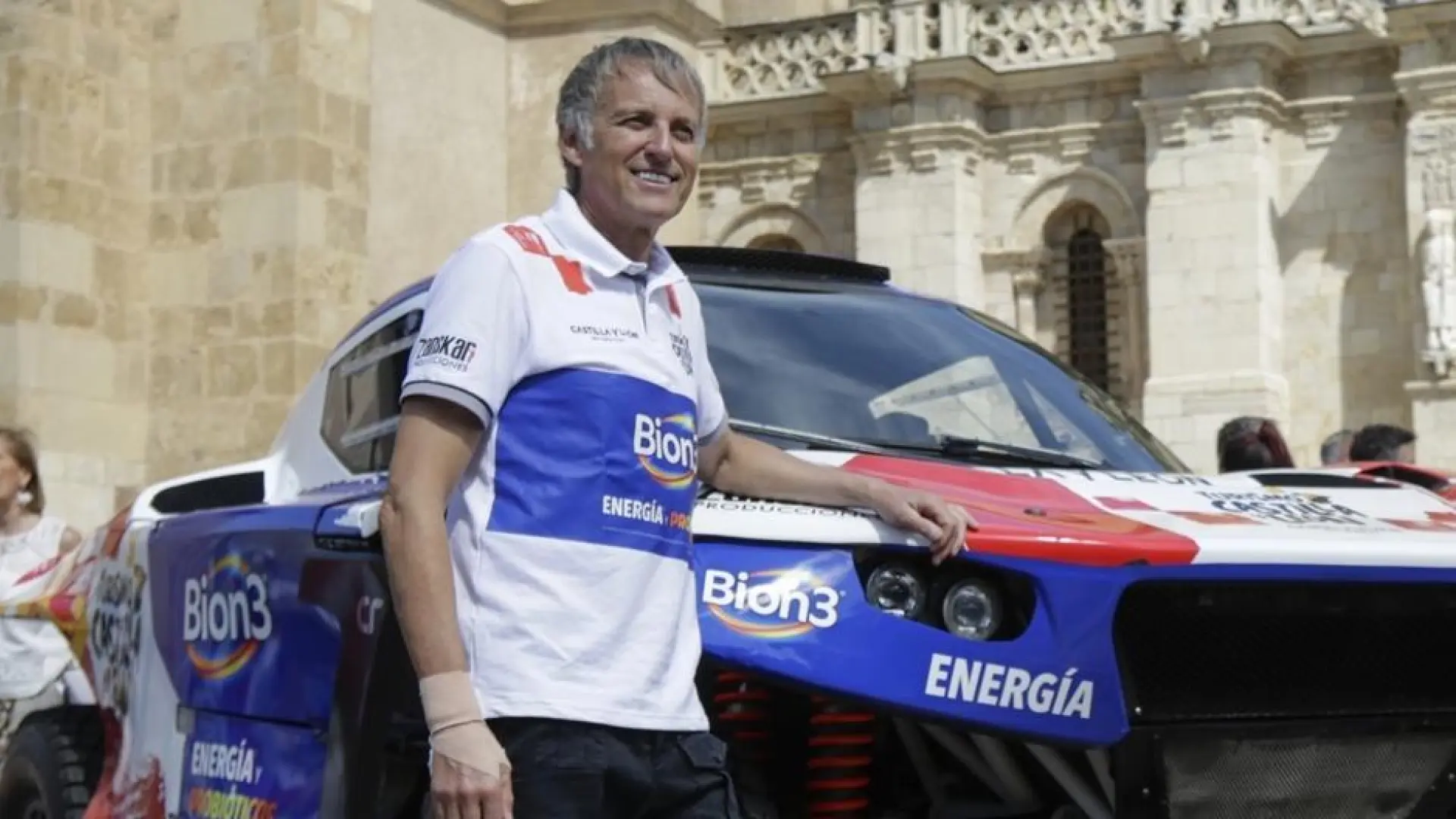 Jesús Calleja ultima su regreso al Dakar: «No podría ser copiloto de nadie, ni de Fernando Alonso, me muero de miedo»