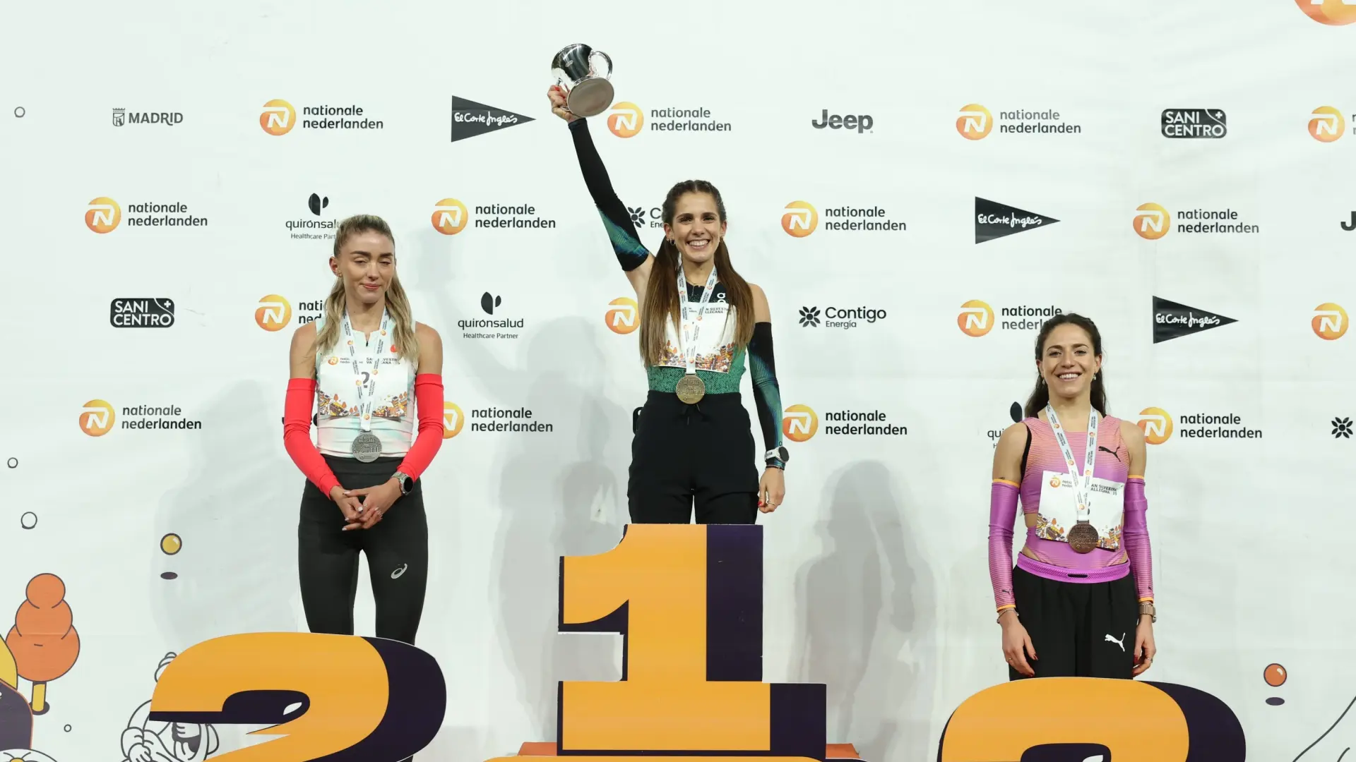 El keniata Kamworor y Marta García, que repite, se llevan la victoria en la San Silvestre