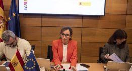 Mónica García reprocha al PP que quiera retirar el Estatuto Marco y preguntará a los sindicatos si están de acuerdo