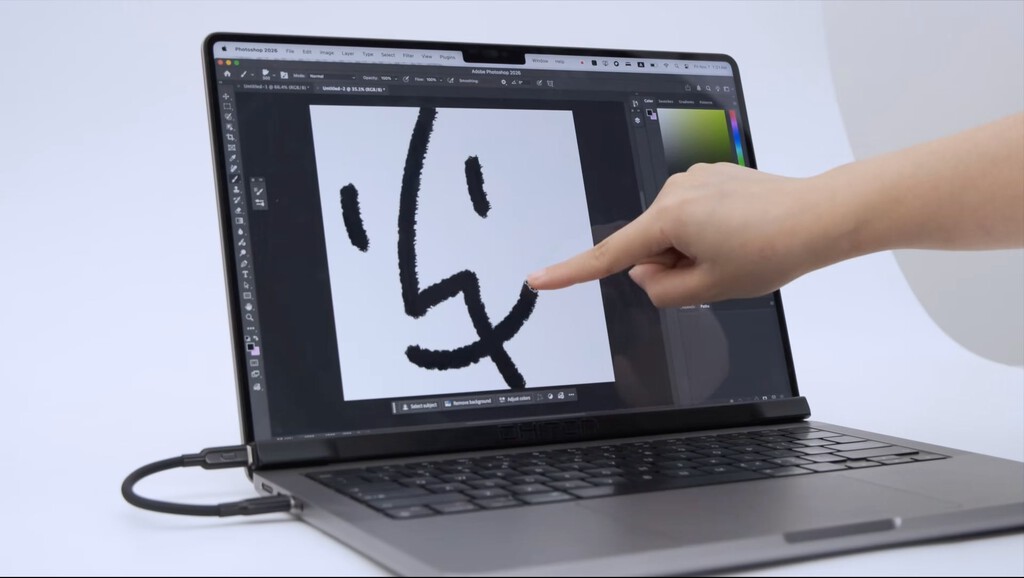 Apple tiene previsto lanzar su primer Mac táctil este año, pero un accesorio acaba de adelantarse varios meses 