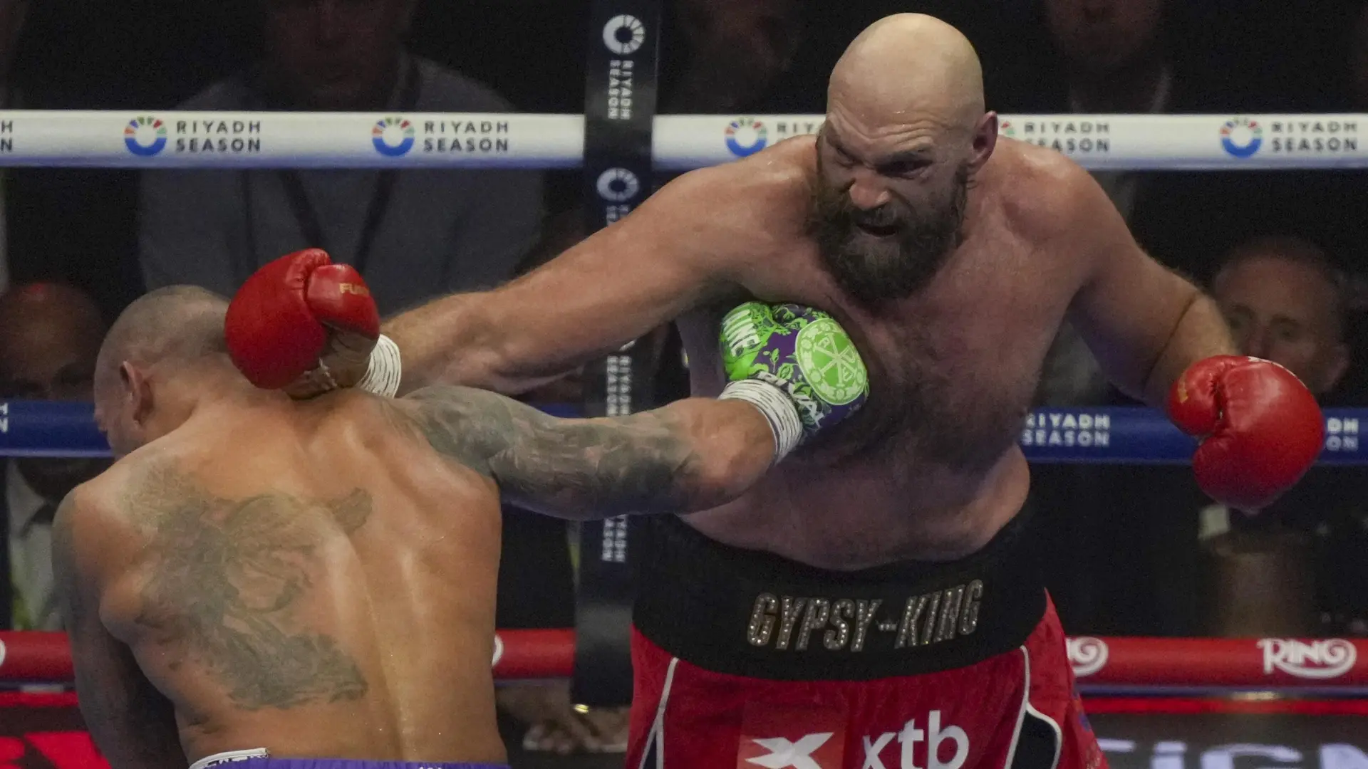 Tyson Fury, el 'Rey Gitano' excampeón de los pesos pesados, anuncia su regreso al boxeo
