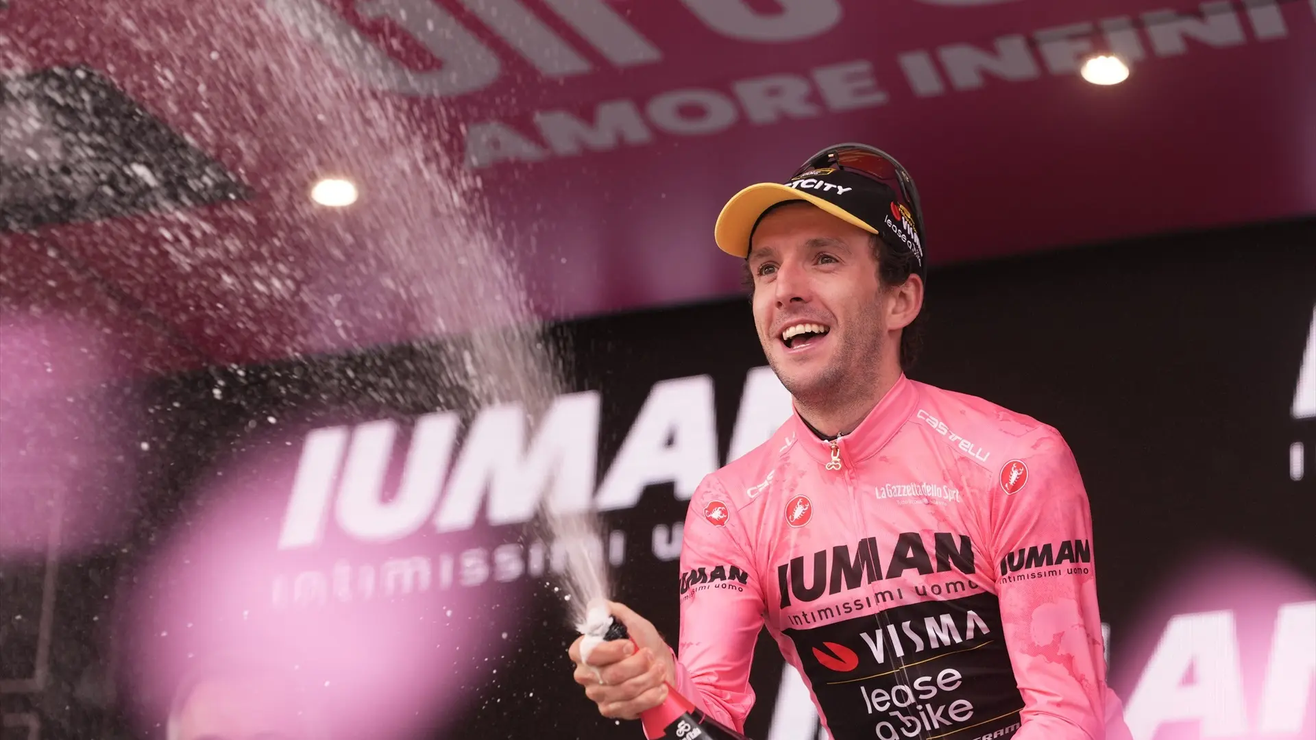 Simon Yates, ganador del Giro, anuncia su retirada a los 33 años: «No es una decisión que haya tomado a la ligera»