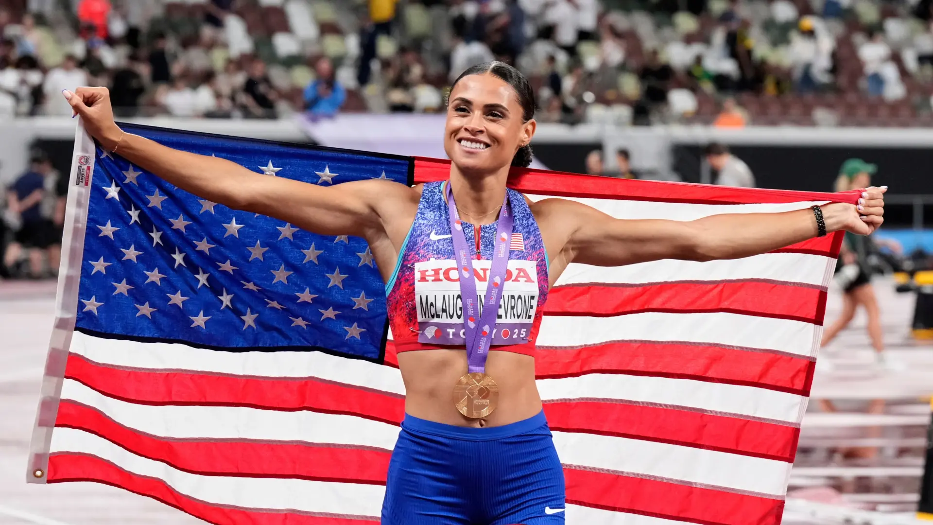 La atleta Sydney McLaughlin, tetracampeona olímpica, anuncia que está embarazada: «He creado un humano con mi humano favorito»