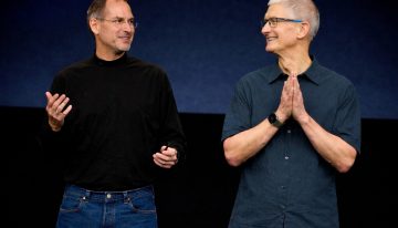 «Cambié un trabajo por un propósito». Una inédita carta de Tim Cook revela cómo Steve Jobs le empujó a trabajar en Apple