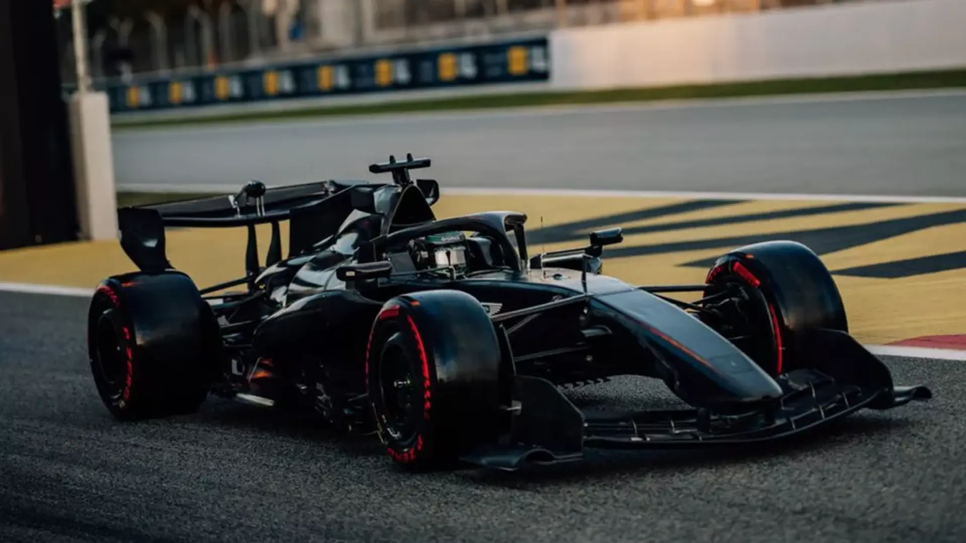 Buenas noticias para Aston Martin: hay «mucha expectación por las pruebas» en Honda tras los test de Barcelona