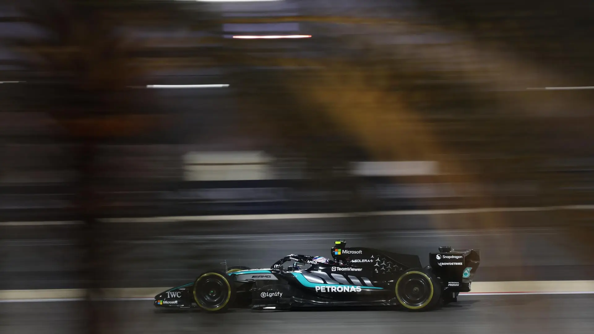 Mercedes impresiona con doblete y Aston Martin sigue sin levantar cabeza en el último día de test en Bahréin