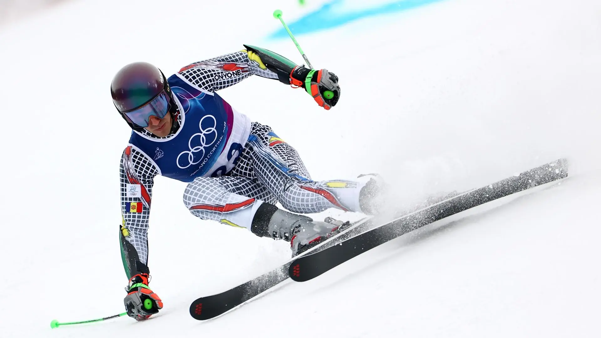 Mal debut de Joan Verdú ante la mirada de Laura Escanes: 19º en la primera manga de eslalon gigante