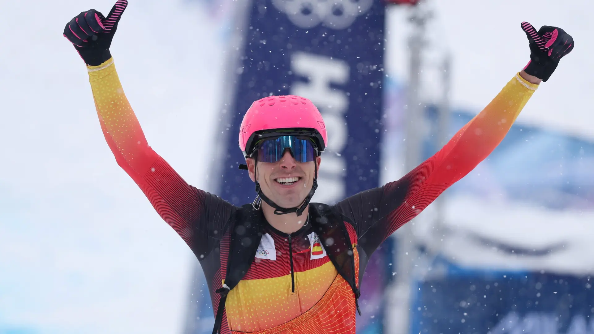 Oriol Cardona gana un oro histórico para España en esquí de montaña 54 años después