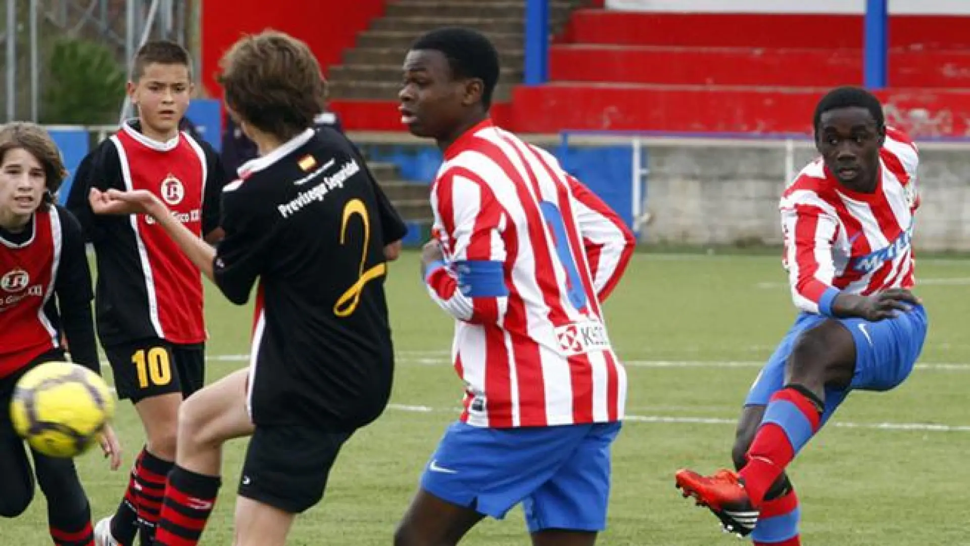 Qué fue de… los hermanos Obama: de triunfar en el fútbol alevín a diluirse como profesionales