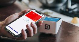 Pagar por apps y suscripciones en el iPhone es un suplicio si se comparten en familia. Por fin iOS 26.4 permitirá varios métodos de pago