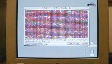 Millones de usuarios de Windows pasaban horas viendo cuadraditos moverse en la pantalla. Los Mac nunca lo pidieron y la diferencia estaba en sus entrañas