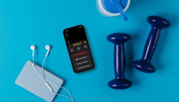 Escapar de las pantallas en el deporte es importante… O no. Así aprovecho iOS 26 y un Apple Watch durante el ejercicio