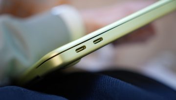 El MacBook Neo gasta tan poco que es «el mecherito de los Mac». Requisitos, trampas y nuestra recomendación si buscas su cargador