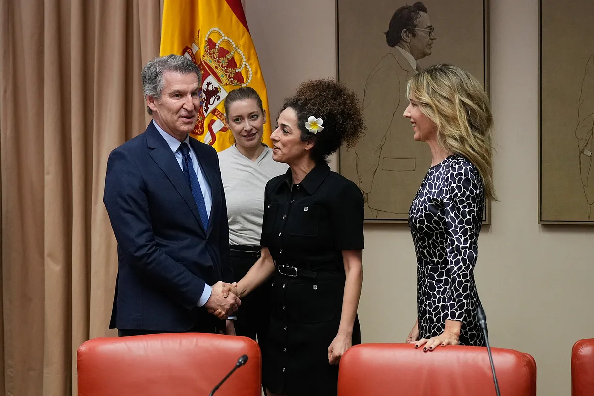 Iván Espinosa de los Monteros y Rocío Monasterio acuden al acto del PP sobre el 8-M organizado en el Congreso