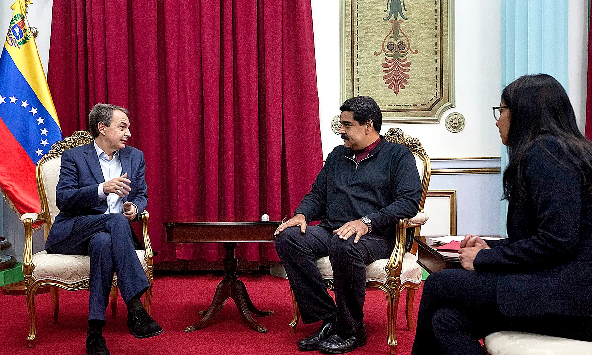 Maduro aplazó una deuda de 6,1 millones y perdonó intereses a Plus Ultra tras una gestión del pagador de Zapatero