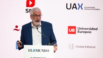 La irrupción de la inteligencia artificial en las aulas monopoliza la segunda edición del 'Gran Debate sobre la Educación en España' de EL MUNDO
