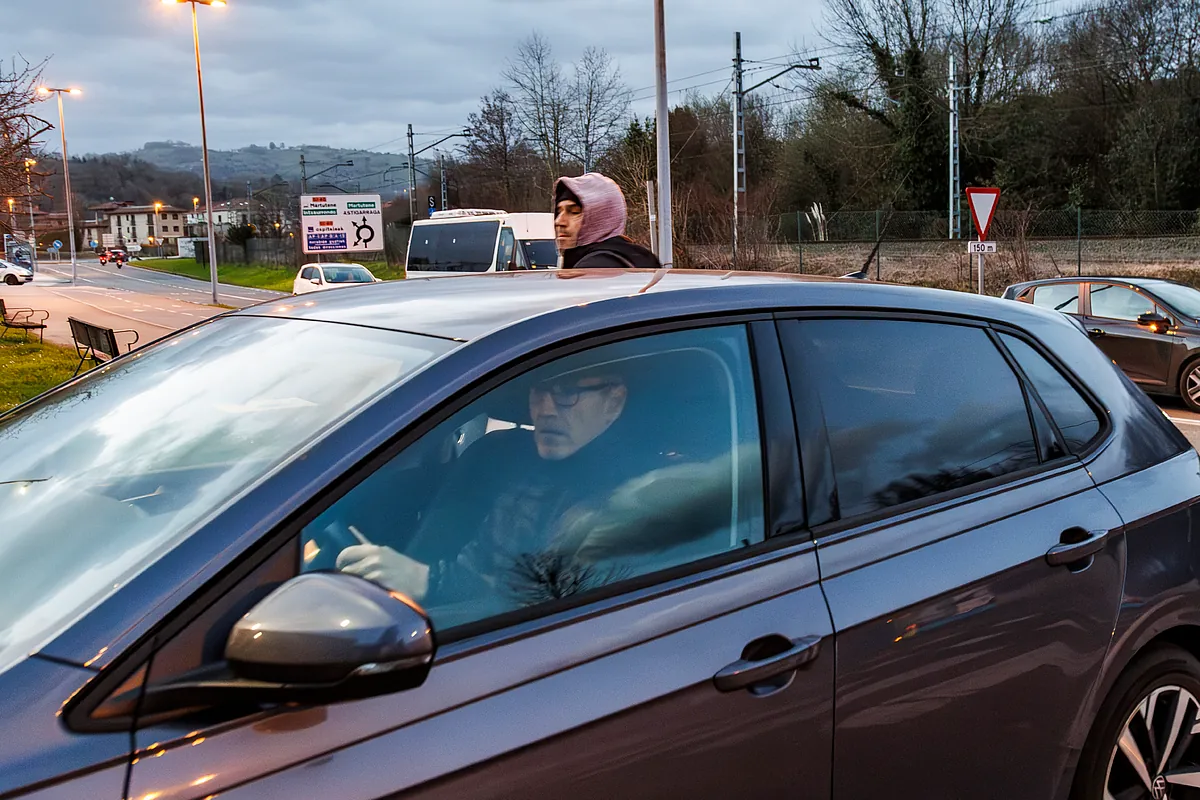 Cinco etarras entran en las cárceles con el aval del Gobierno vasco para «integrar» a los presos