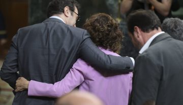 Pedro Sánchez aúpa a Carlos Cuerpo como vicepresidente primero y nombra a Arcadi España como ministro de Hacienda para llenar el hueco de Montero