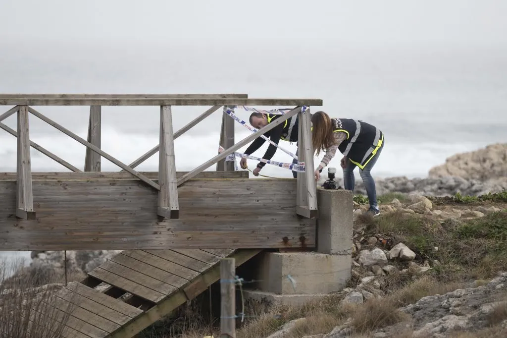 La juez que investiga el accidente mortal en una pasarela acuerda que la gestora del 112 pase de ser testigo a ser investigada