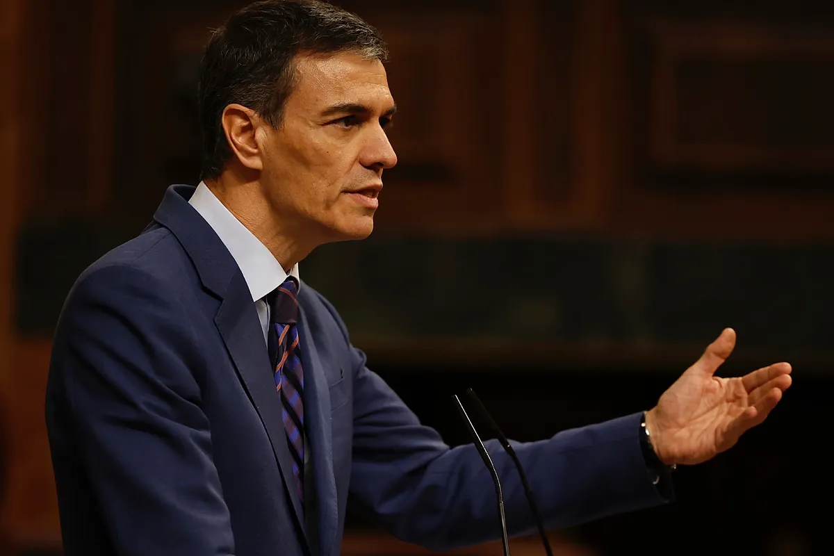 Sánchez se dirige a la militancia socialista para reafirmarse en el 'no a la guerra': «Hoy hay mucha gente que se siente orgullosa de nuestro país»