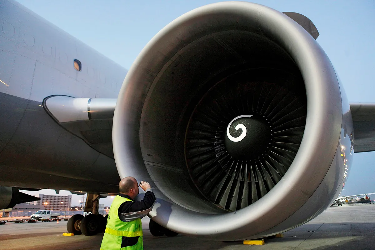 Roban 625 recambios defectuosos de aviones que viajaban a España para ser destruidos