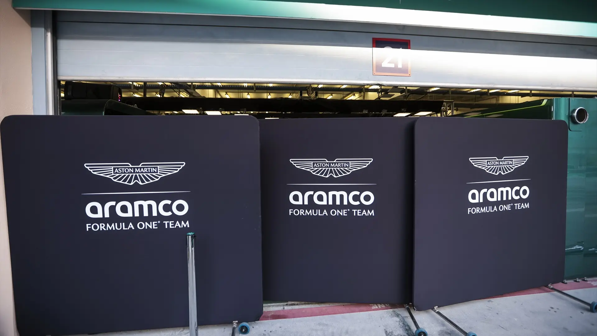 Posible ridículo de Aston Martin en Australia: se plantean retirarse en las primeras vueltas