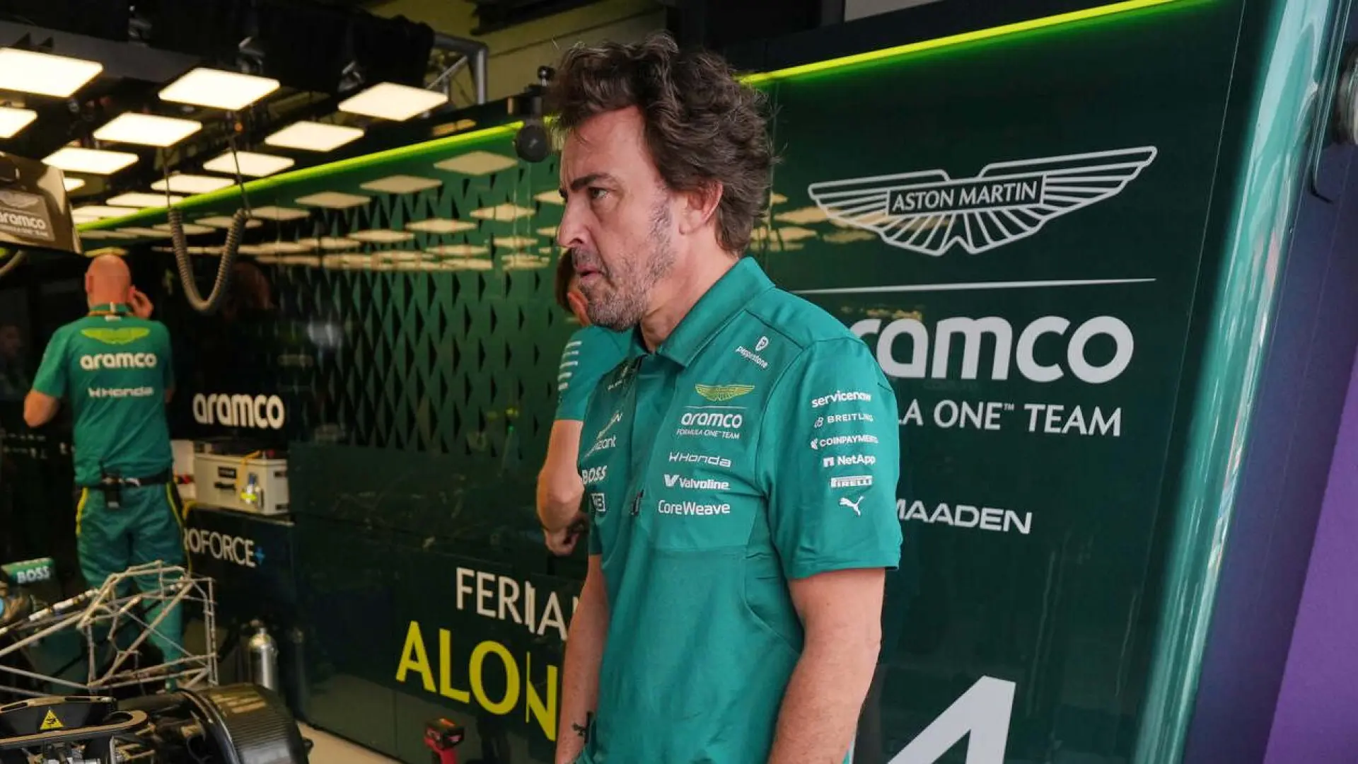 Fernando Alonso estalla contra Honda: «Es decepcionante cuando solo suministras a un equipo y no tienes repuestos ni existencias»