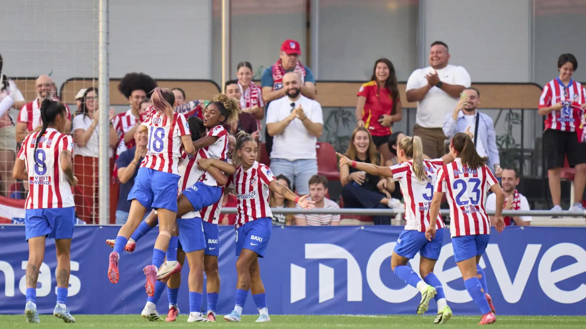 Liga F y Moeve celebran el fútbol femenino: «Cada vez más niñas encuentran en nuestras futbolistas referentes en los que mirarse»