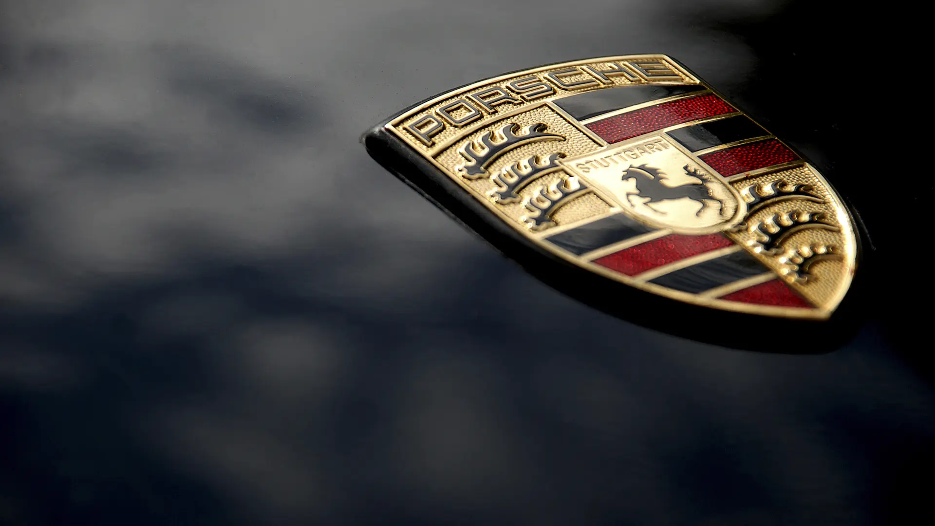 Los ingresos de Porsche se desploman casi un 93% en el último año por el giro eléctrico y los aranceles de Trump