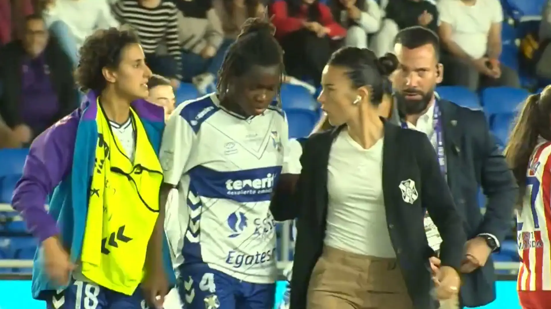 Polémica en la Copa de la Reina: se activó el protocolo contra el racismo por un presunto insulto a Fatou en el Tenerife – Atlético