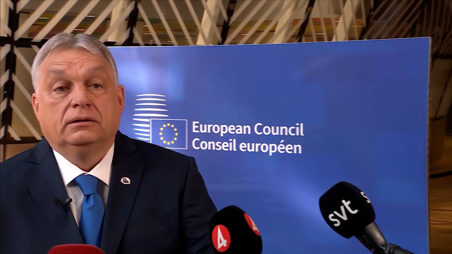 Orbán frustra a la UE y no desbloquea la ayuda a Ucrania pese al compromiso de Zelenski de dejar pasar petróleo ruso