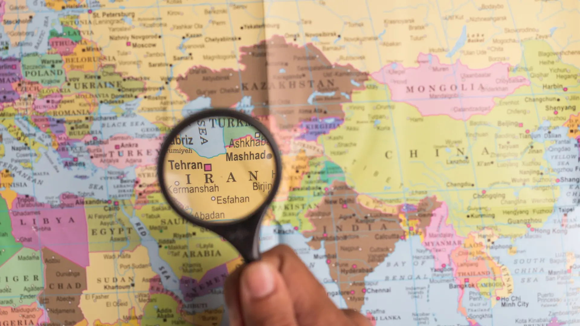 El conflicto en Oriente Próximo se traslada ya a la cadena de suministros de India y China