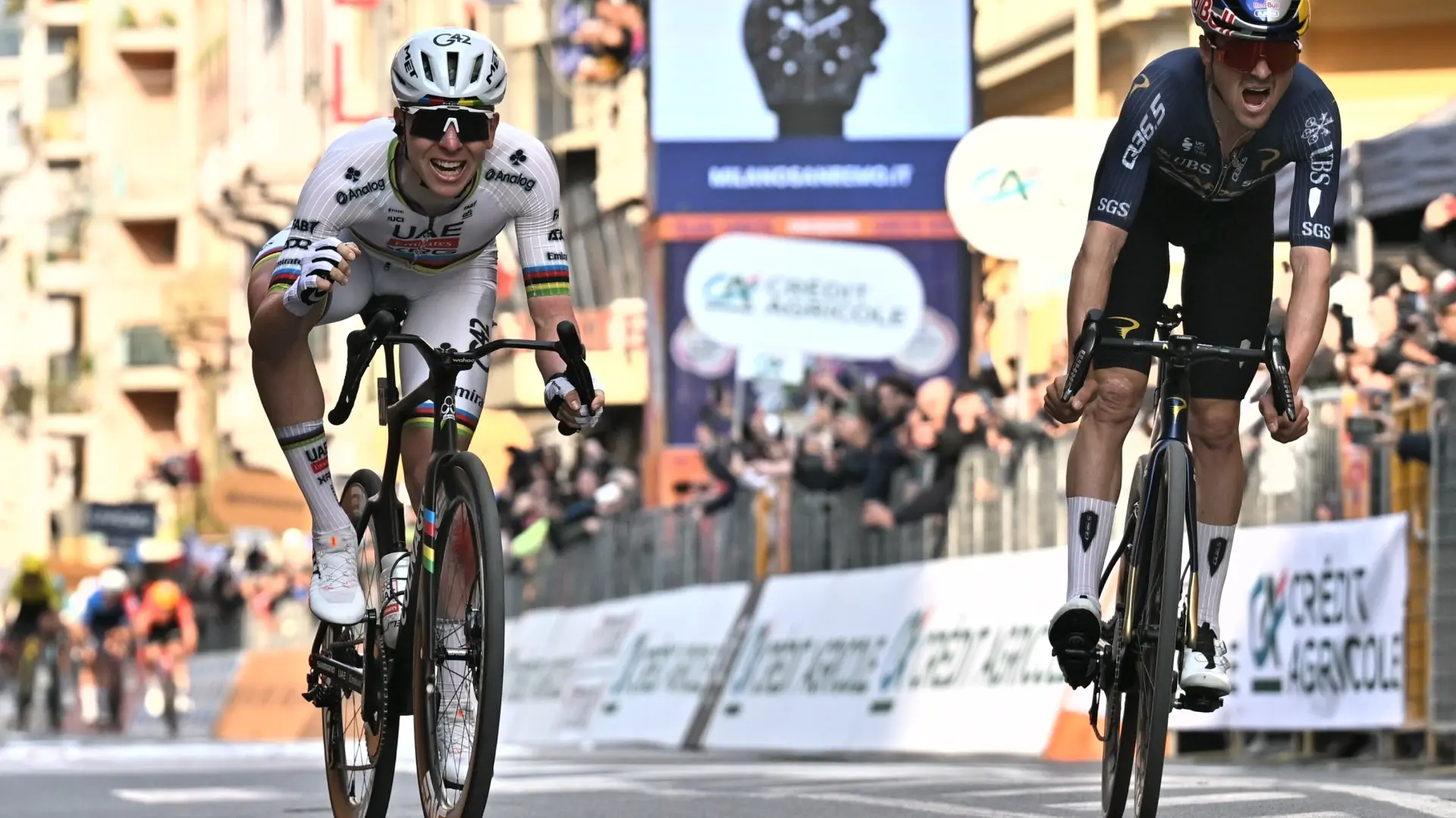 Pogacar conquista su primera Classicissima en Milán-San Remo en un esprint de infarto con Pidcock
