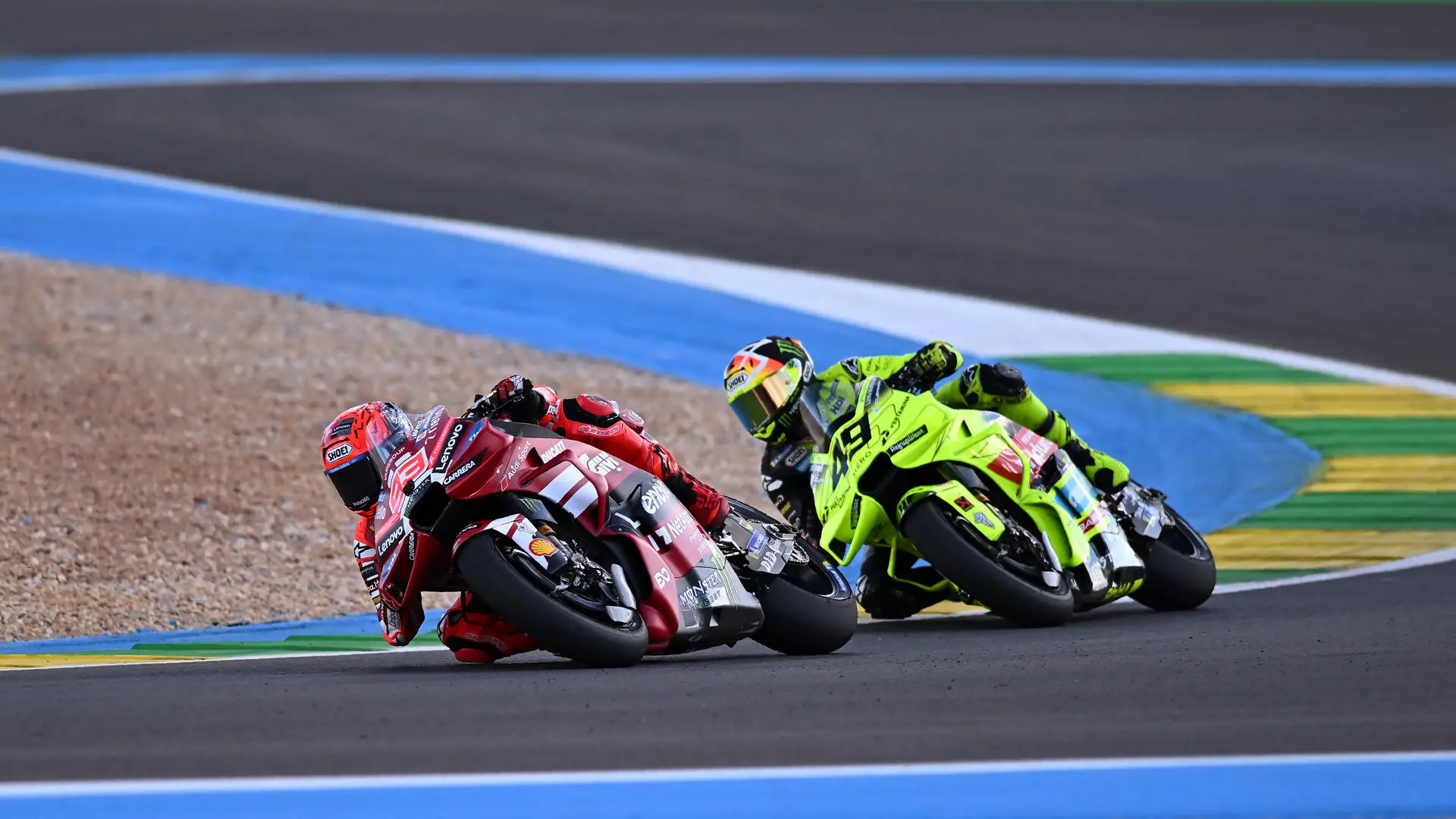 Marc Márquez vuelve a ganar en Brasil: primera victoria del año en una sprint con Jorge Martín en el podio