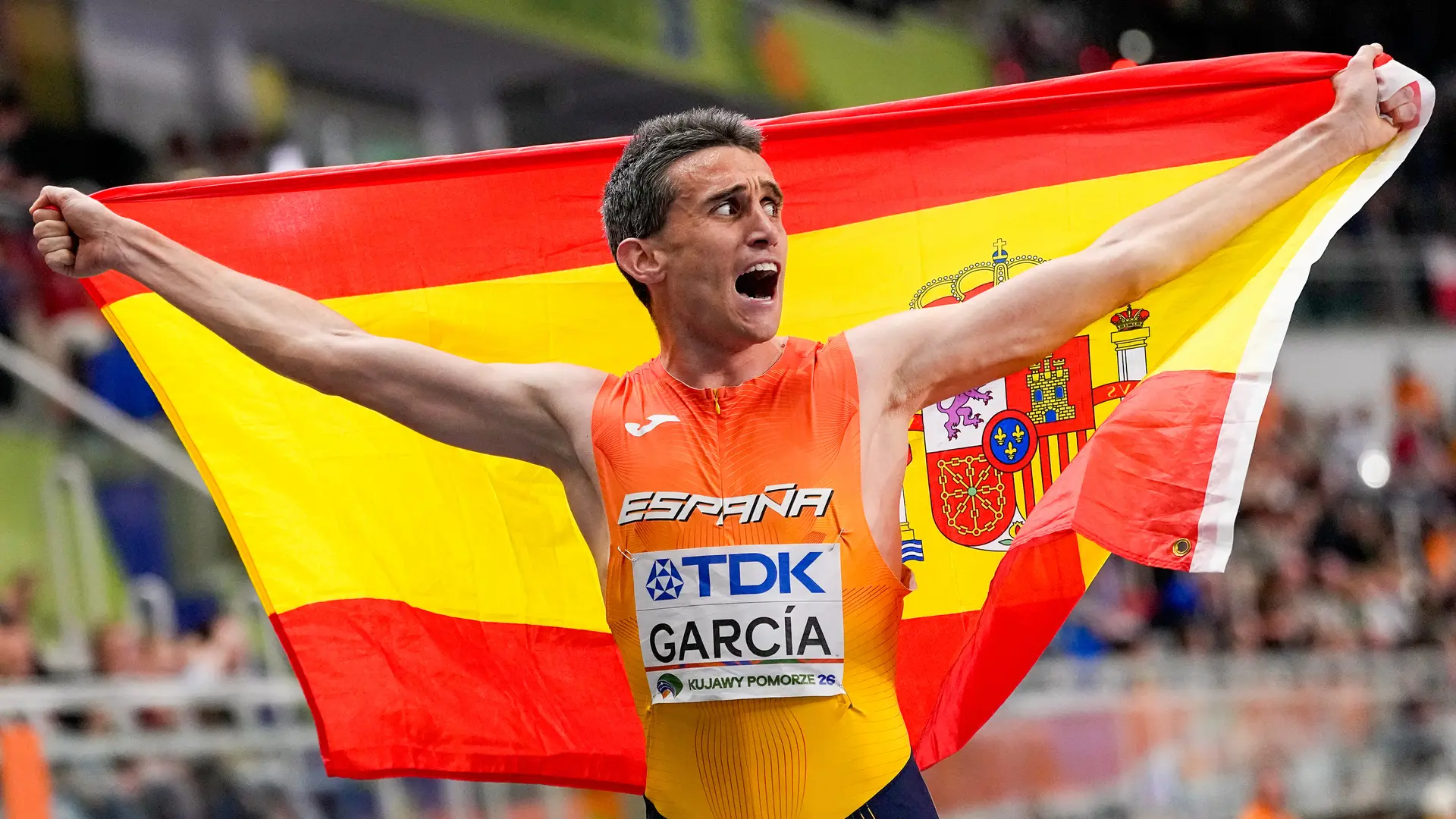 Mariano García se proclama campeón del mundo en los 1.500 metros en los Mundiales de atletismo de pista cubierta